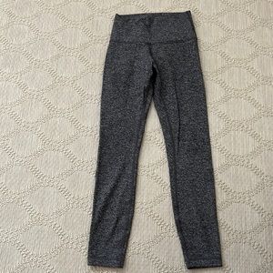 Lululemon leggings size 4